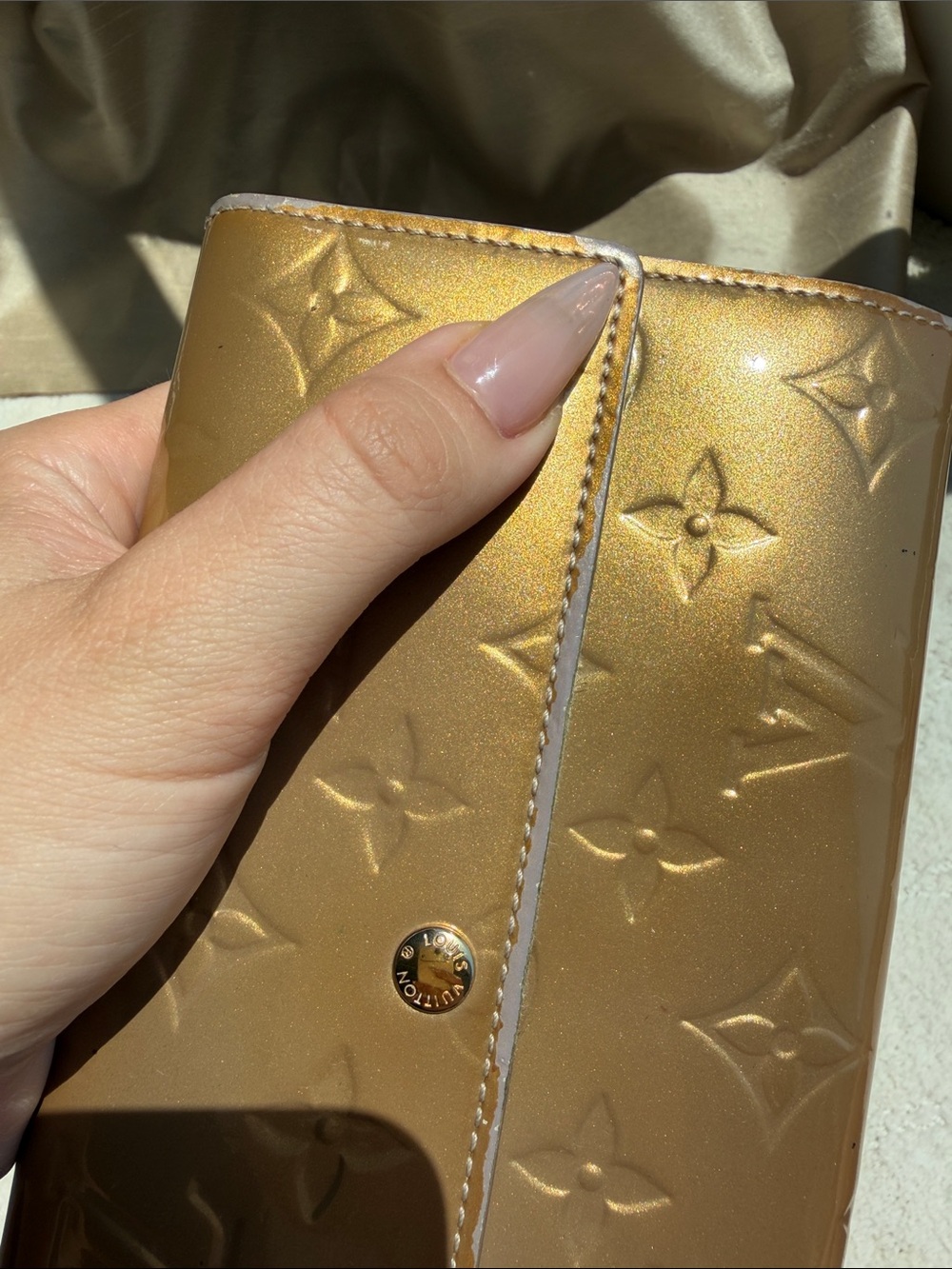 Louis Vuitton Gold Monogram Wallet - Picture 6 of 7